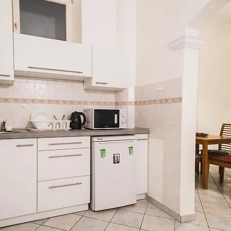 Πανσιόν Ozone Private