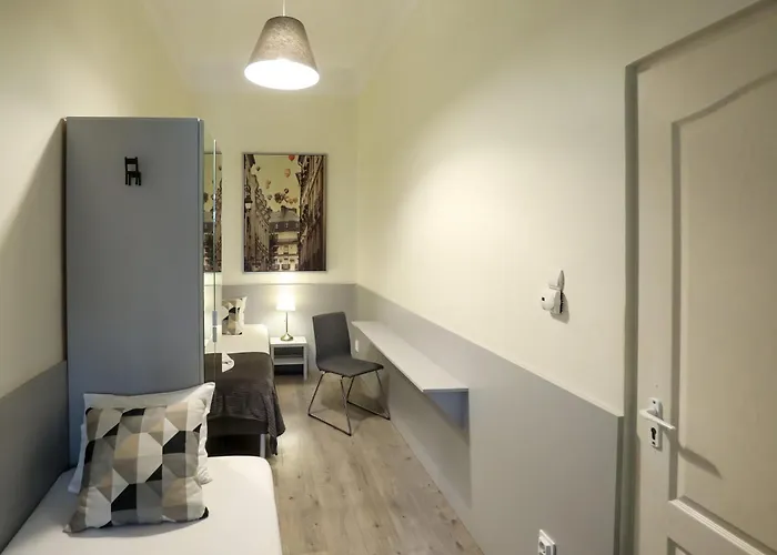 招待所 Ozone Private