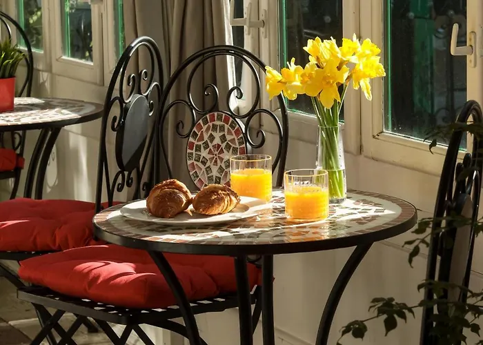 Ozone Private 招待所 *