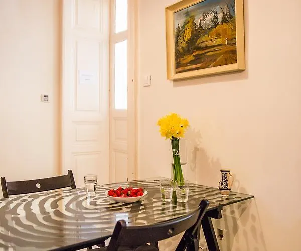 招待所 Ozone Private *